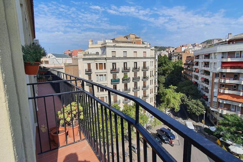 Lovely Appart & Sky View Sagrada Familia Apartamento